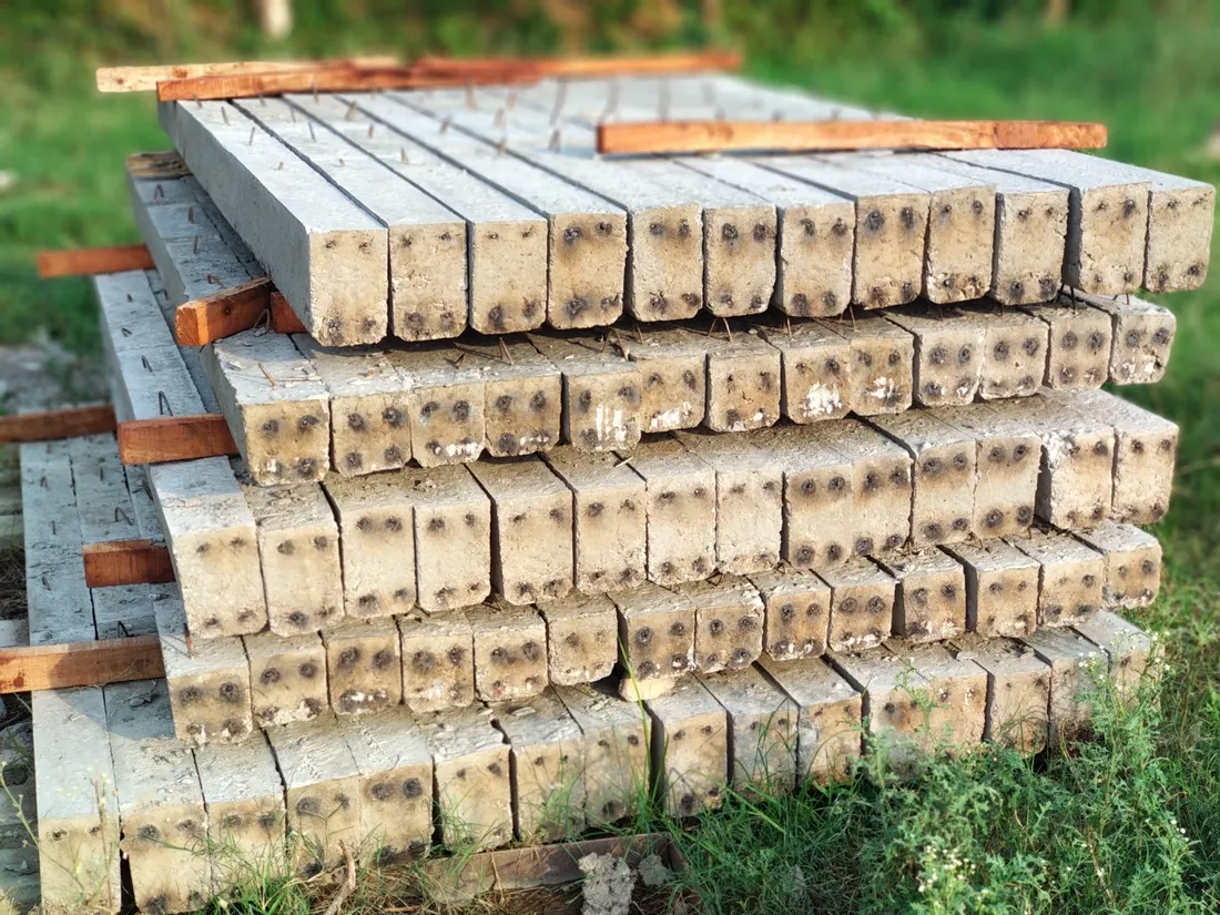 Wire Fencing Poles — 2.5 m · curing yard